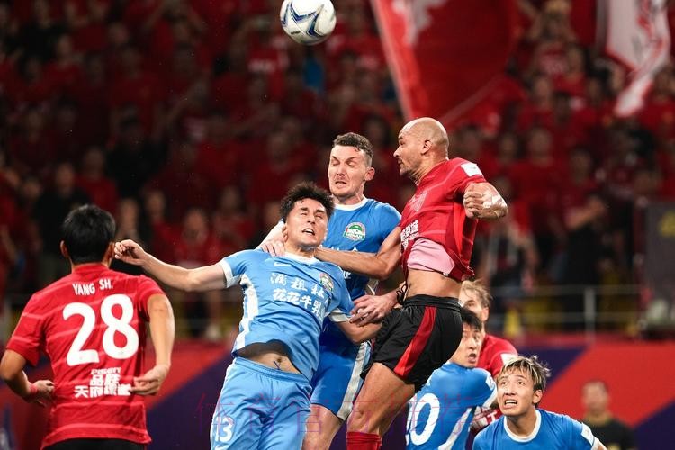 足协杯半决赛综述 | 河南点球过关 国安大胜晋级